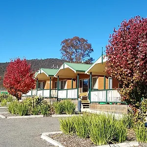 Motel Carotel, Canberra